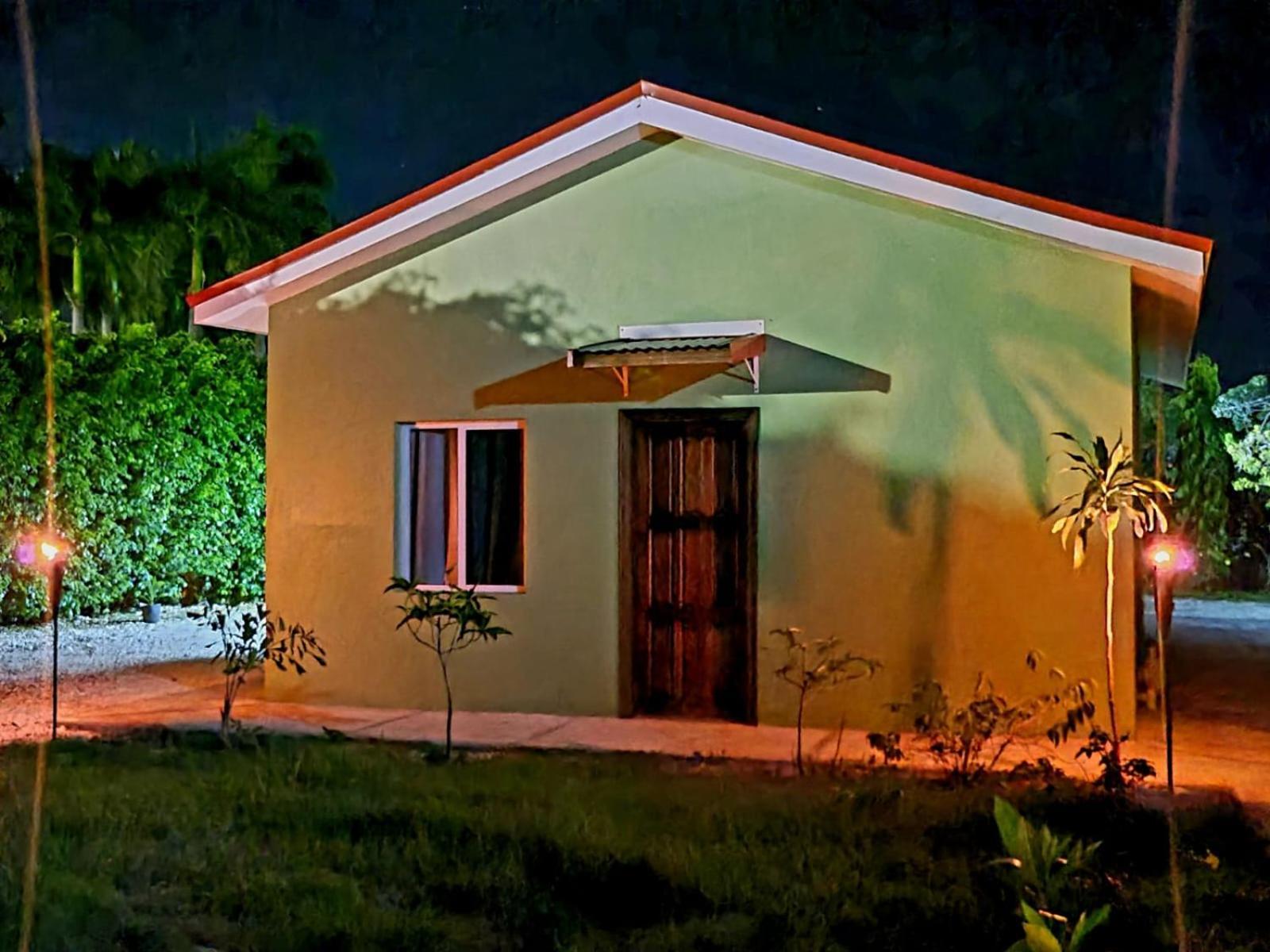 Tuquil-Ha Bed & Breakfast Ladyville Exterior photo
